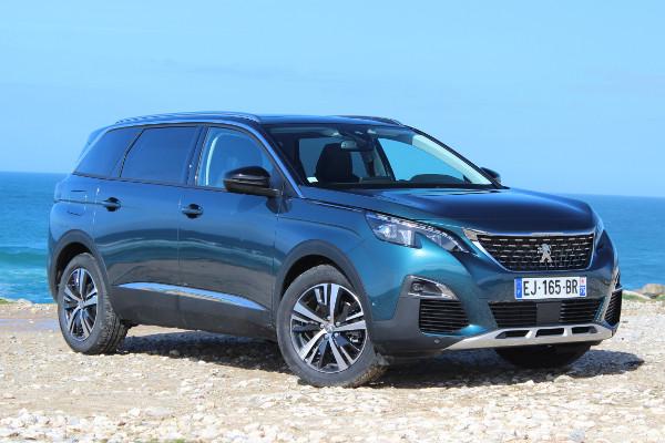 PEUGEOT 5008 2.0 HDI Active
